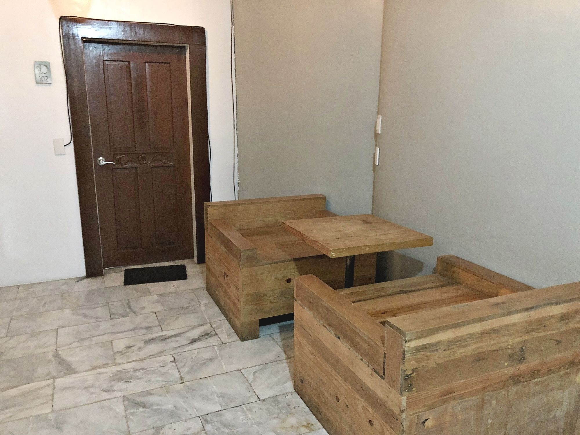 Daj Suites Boutique Hotel Tagaytay City Eksteriør billede